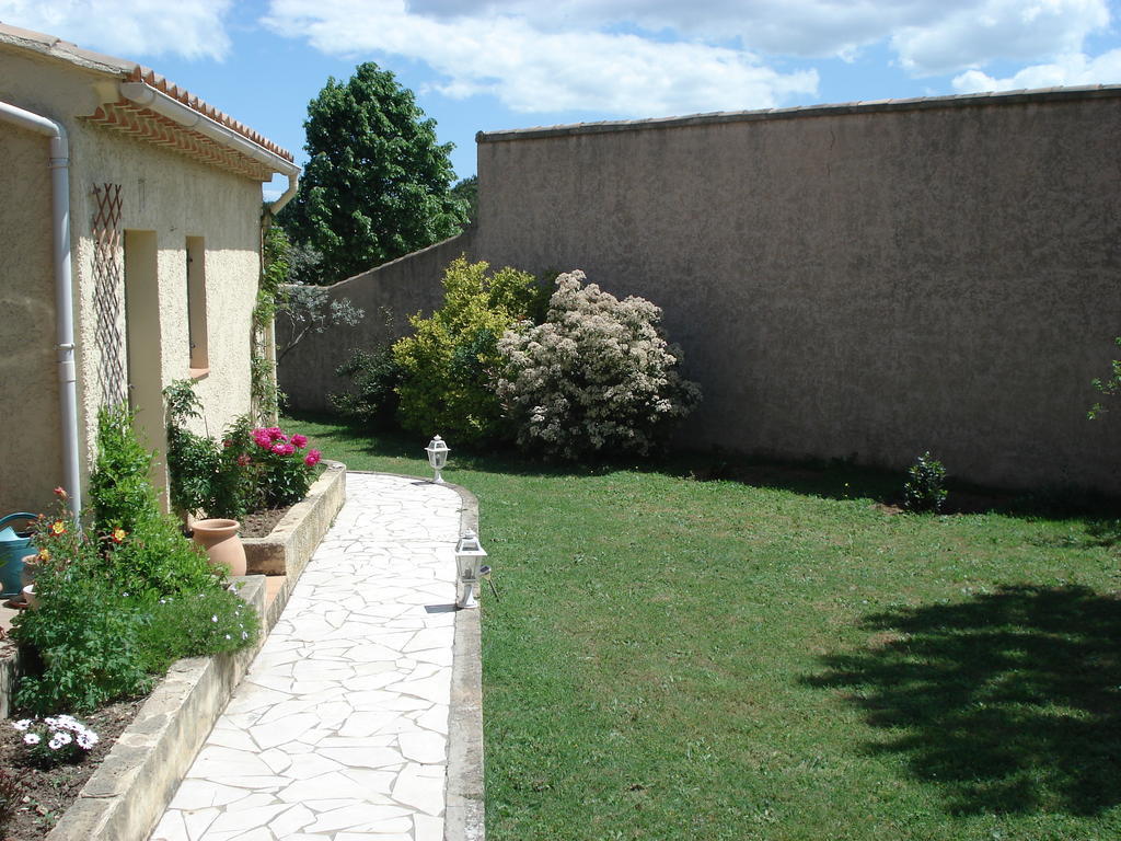 B&B L'Oustalet De Sylvie Villeneuve-lès-Avignon Εξωτερικό φωτογραφία